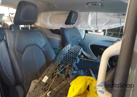 2022 Chrysler Pacifica Hybrid Touring L from USA, damaged, VIN 2C4RC1L74NR212569